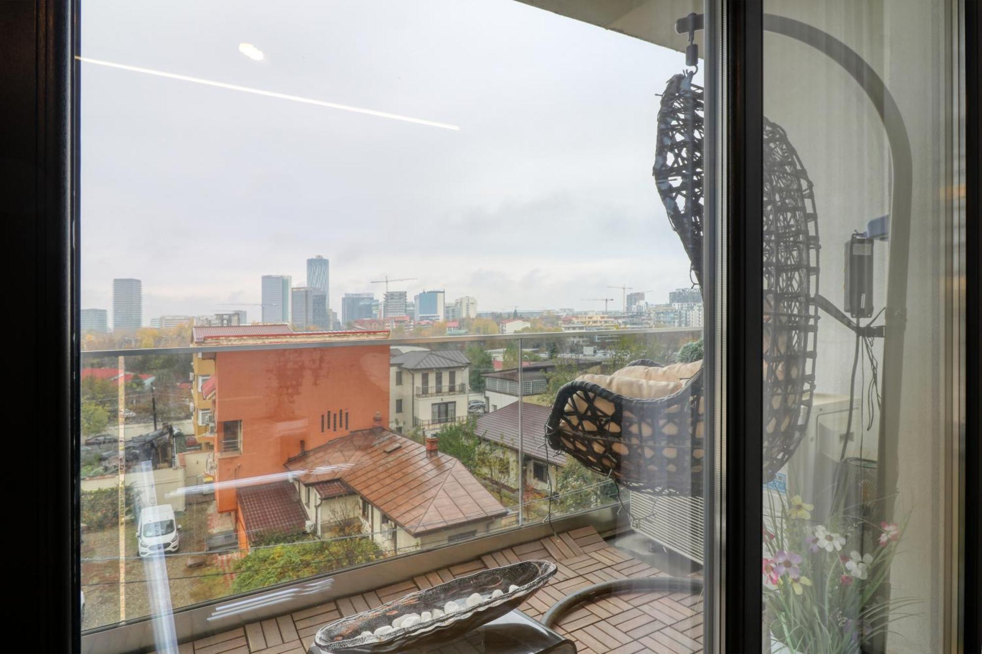 Penthouse Floreasca Bucharest Exterior photo